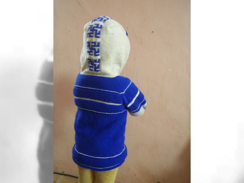 свитер на мальчика со славянским орнаментом